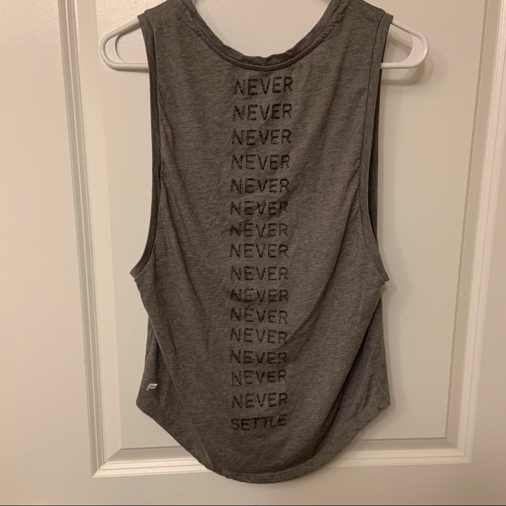 Never Settle Fabletics Workout Tank Sz S